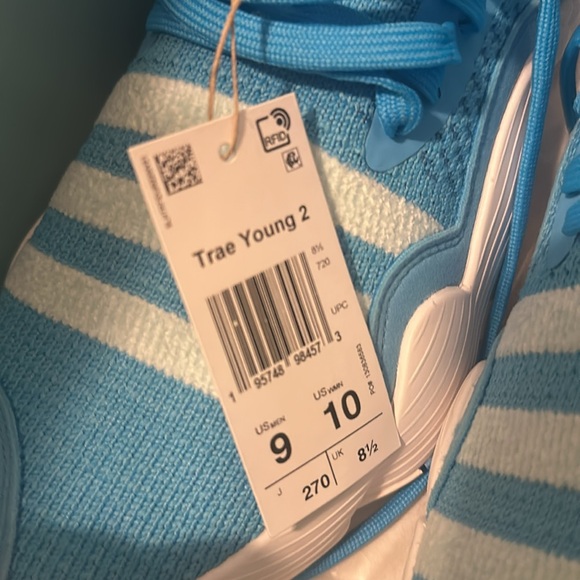 blue trae young 2 basketball shoes. Never been worn. - Picture 5 of 5
